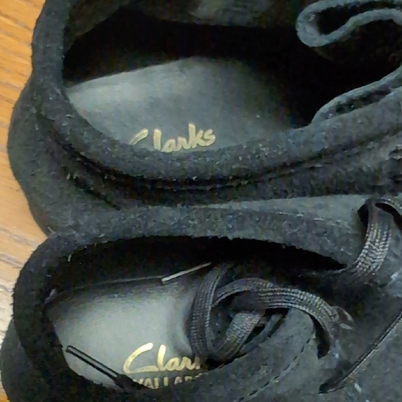 Clarks Wallabees Black Suede Chukka Boots Women - Picture 4 of 9